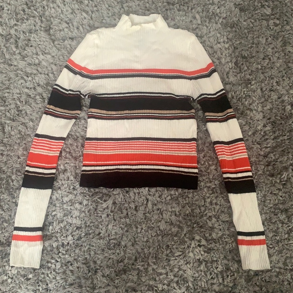 Cropped Ribbed Long Sleeve Shirt from Forever 21.
